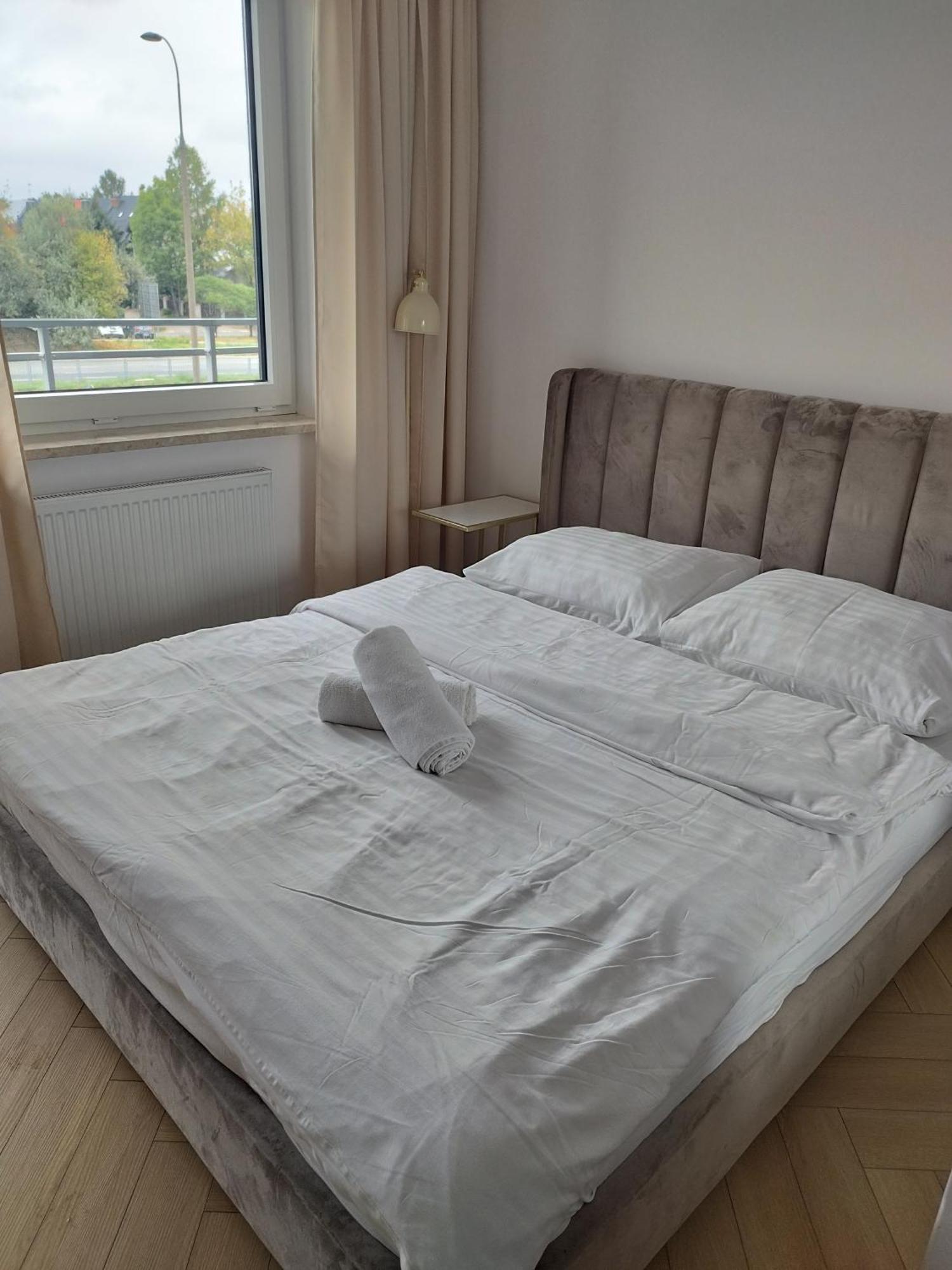 ורשה Gold Apartments Pileckiego מראה חיצוני תמונה